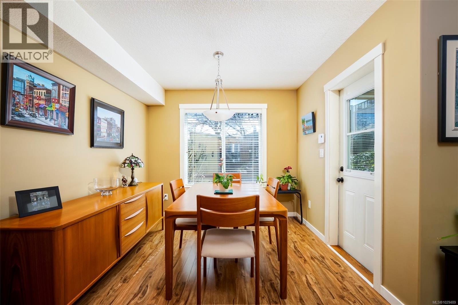 1847 WHITE BLOSSOM WAY - Image 3