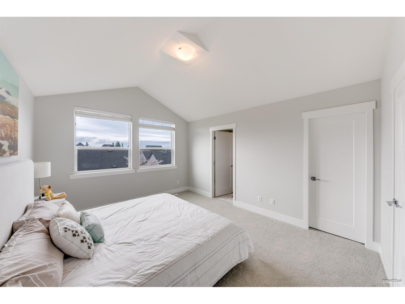 16636 EDGEWOOD DRIVE, Surrey