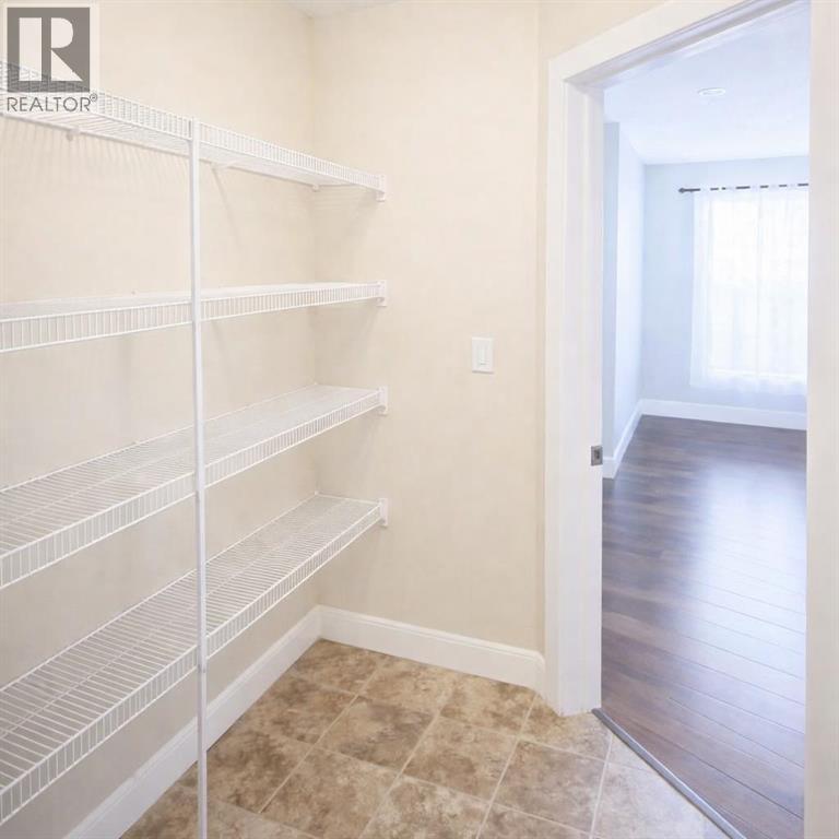 Single Family House for Sale in  New Brighton Drive SE New Brighton Calgary 