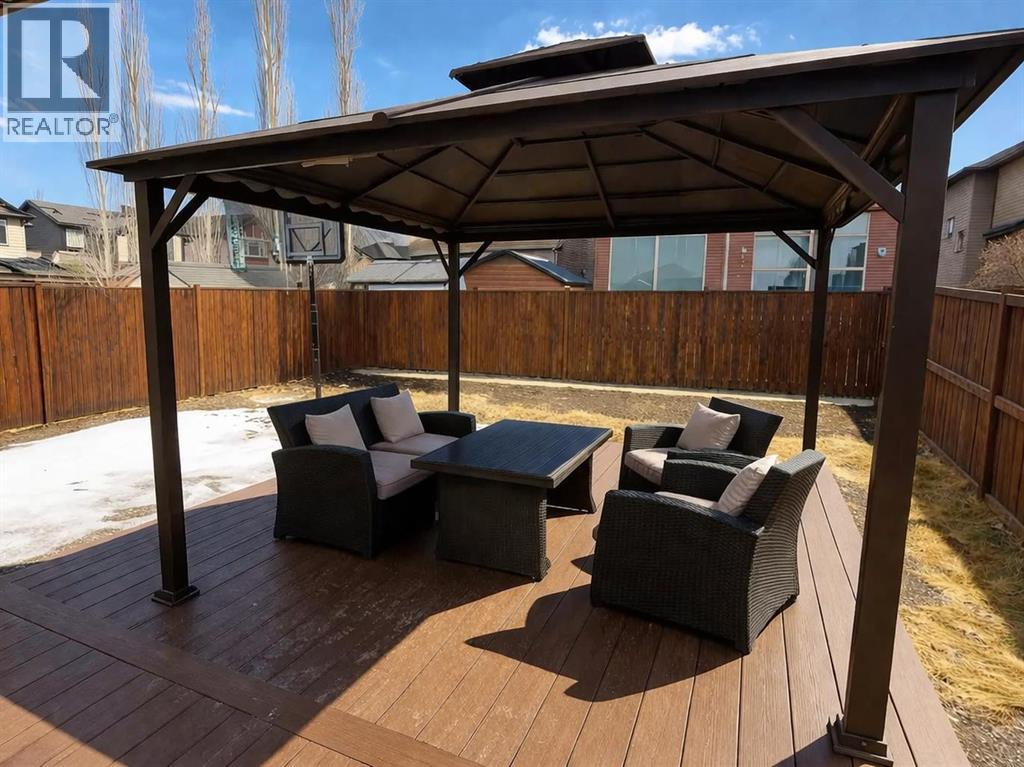 Single Family House for Sale in  New Brighton Drive SE New Brighton Calgary 