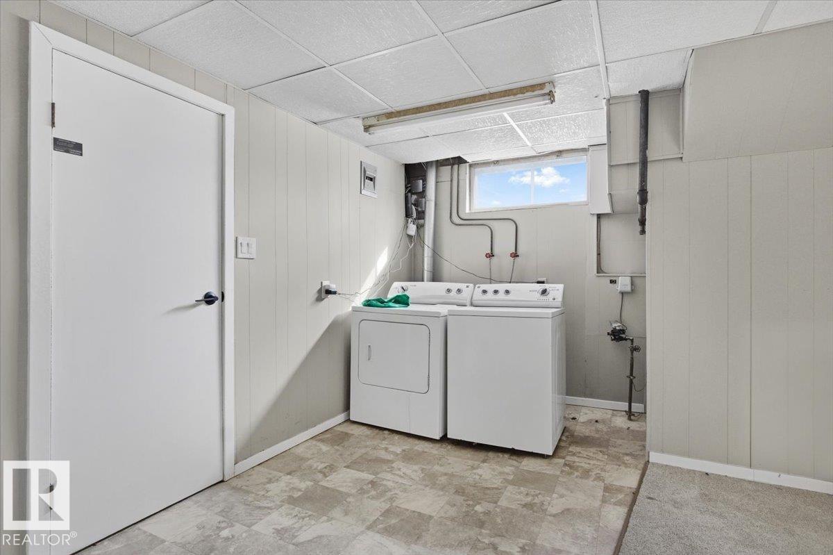 12109 35 ST NW, Edmonton