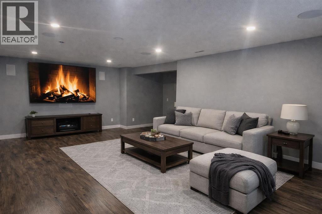 Single Family House for Sale in  New Brighton Drive SE New Brighton Calgary 