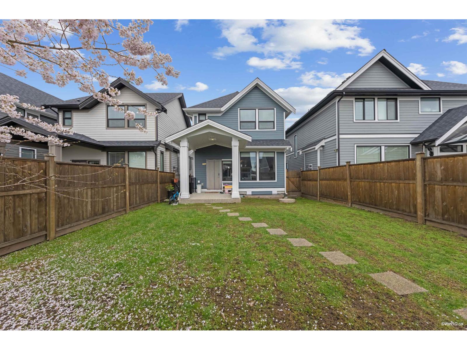 16636 EDGEWOOD DRIVE, Surrey