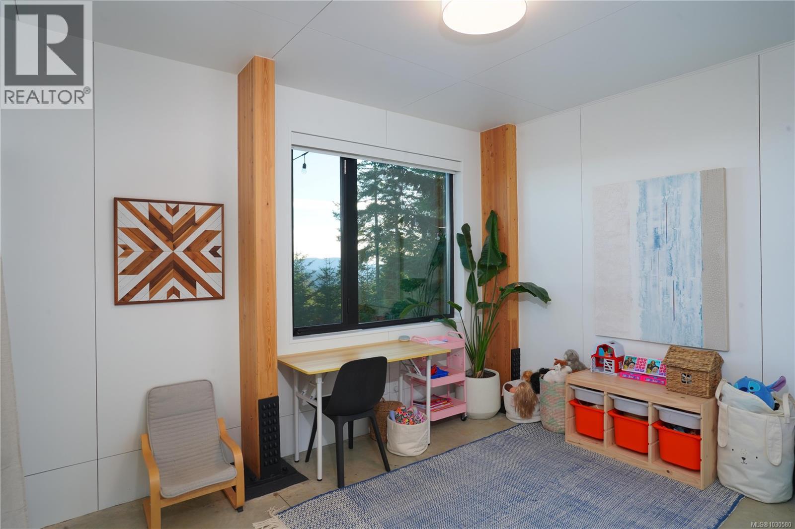  128 Spring Gold Way, Salt Spring