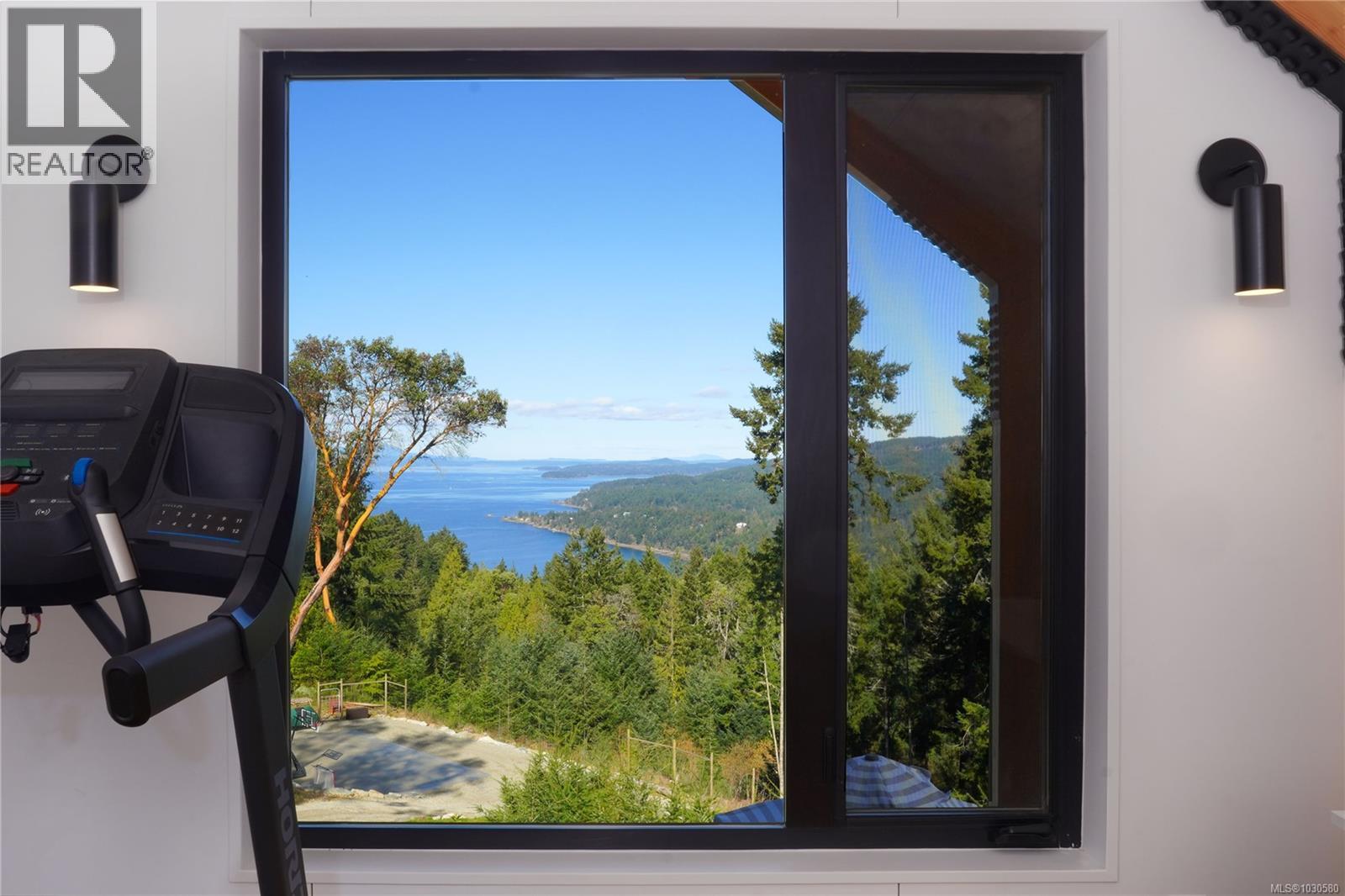  128 Spring Gold Way, Salt Spring