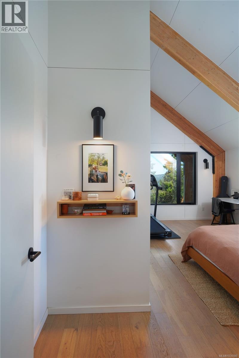  128 Spring Gold Way, Salt Spring