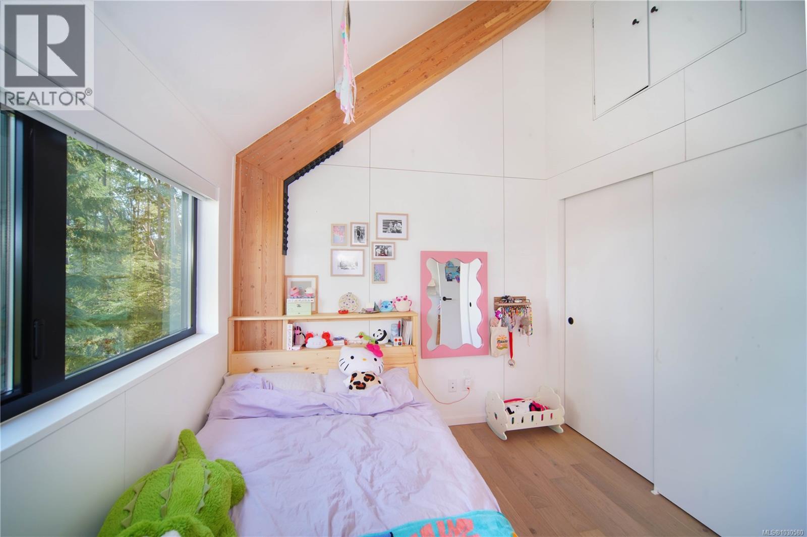  128 Spring Gold Way, Salt Spring