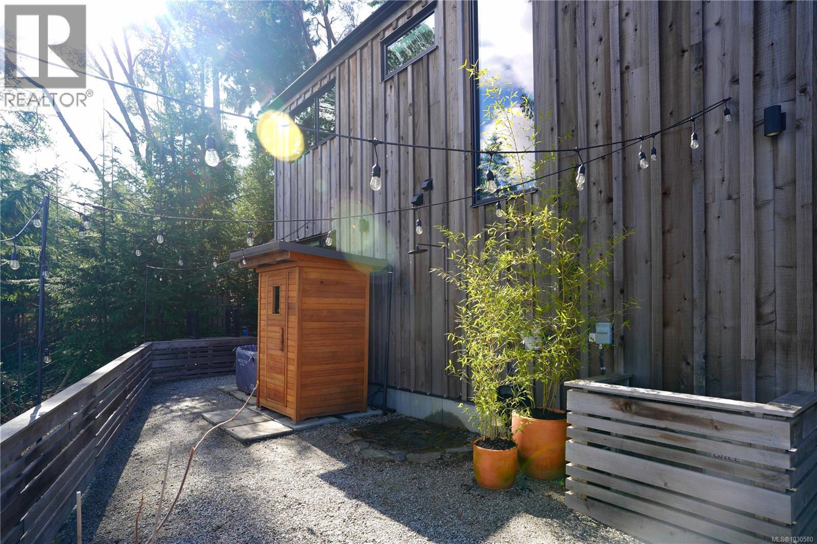  128 Spring Gold Way, Salt Spring
