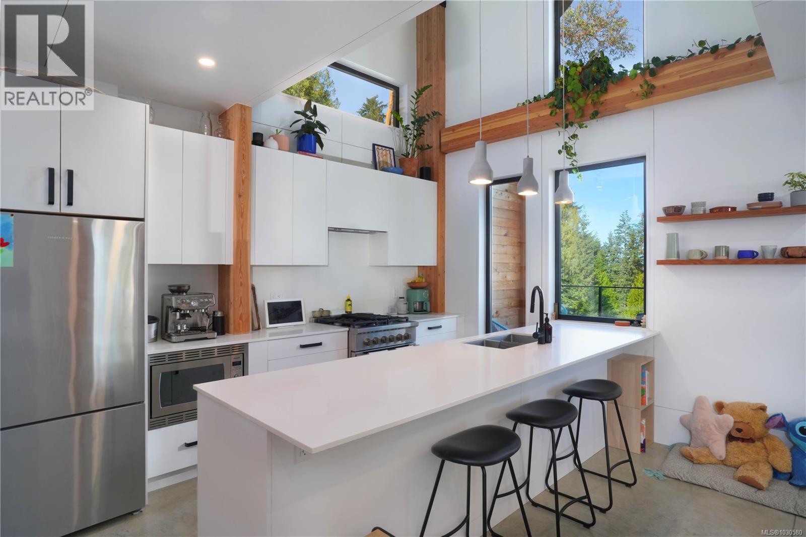  128 Spring Gold Way, Salt Spring