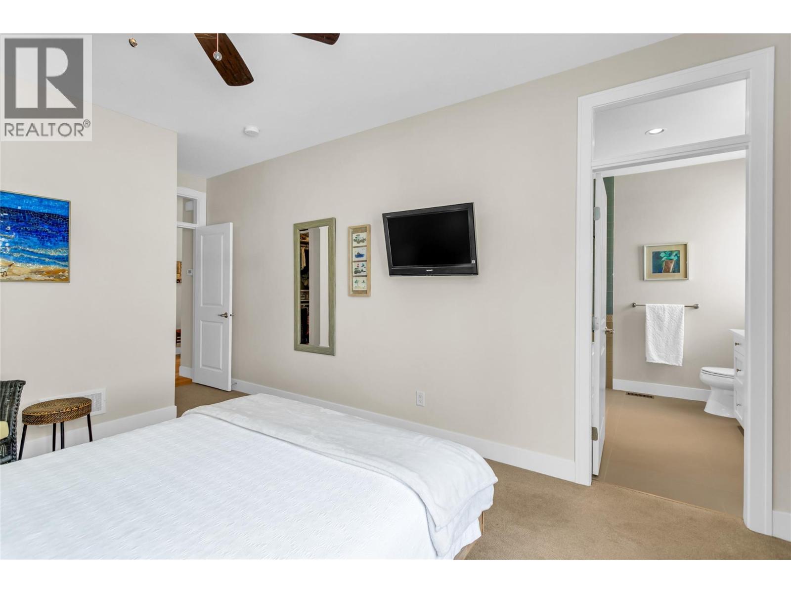 13076 Porter Drive, Lake Country