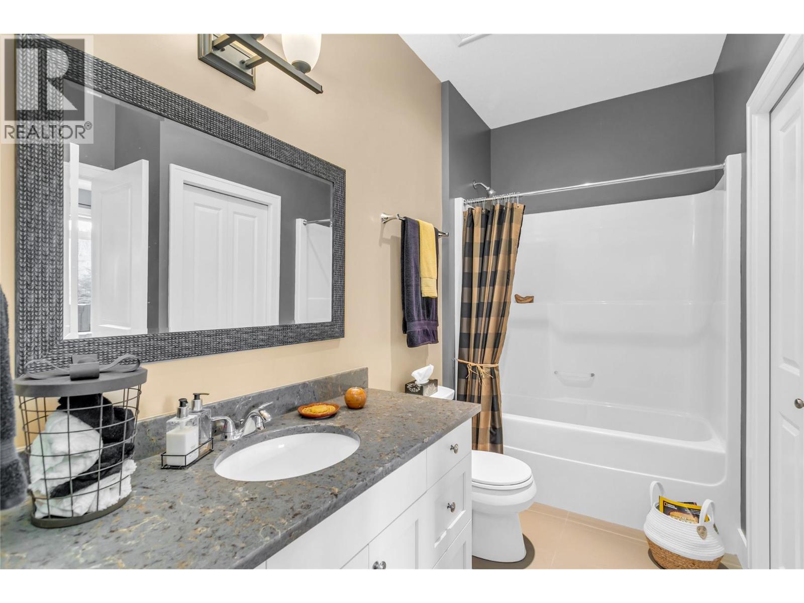 13076 Porter Drive, Lake Country