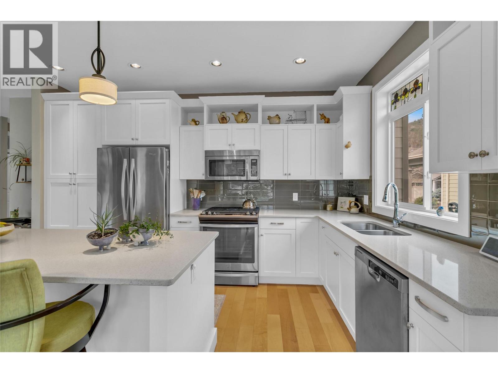 13076 Porter Drive, Lake Country