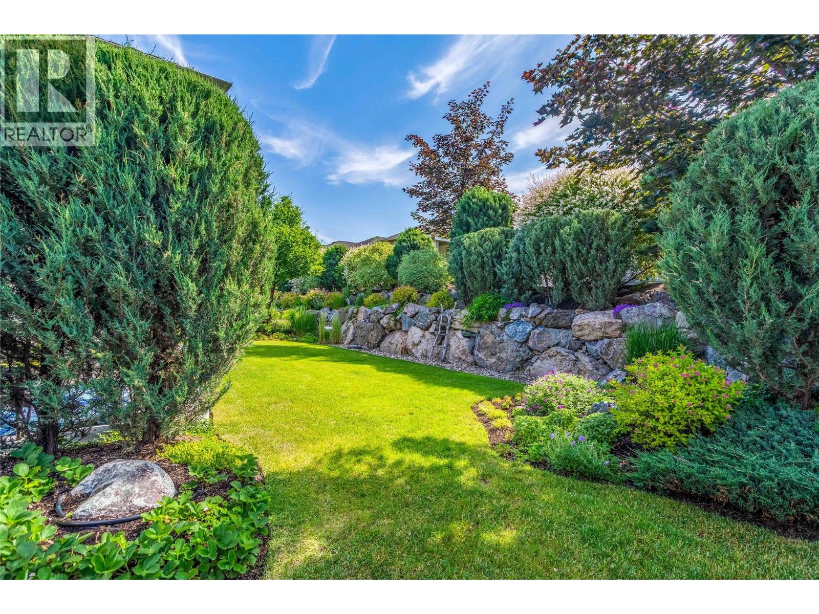 13076 Porter Drive, Lake Country