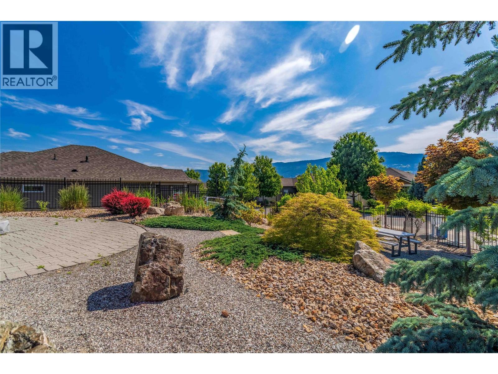 13076 Porter Drive, Lake Country