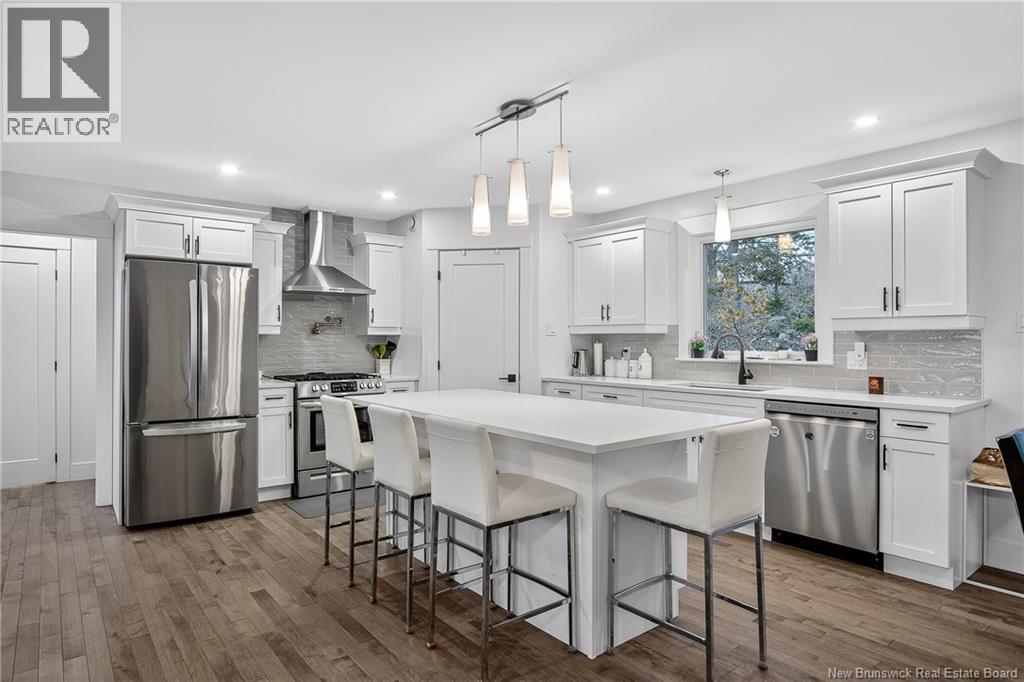 8 BLENHEIM DRIVE - 9