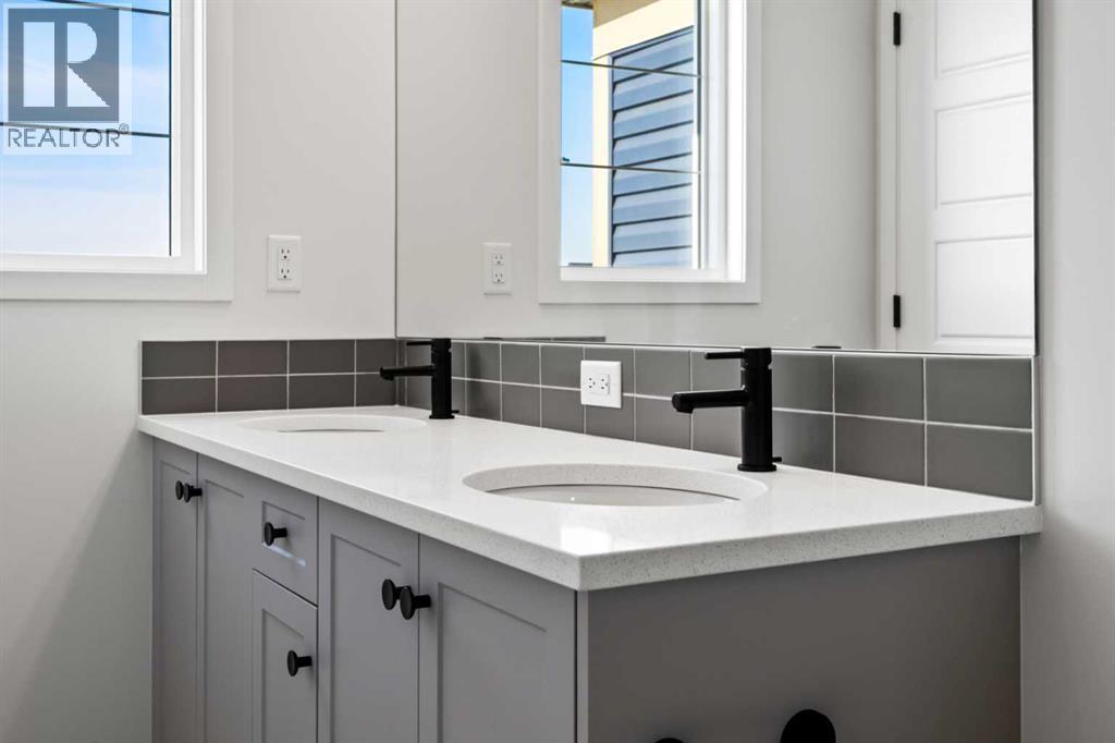 Single Family House for Sale in  Wolf Hollow Terrace SE Wolf Willow Calgary 