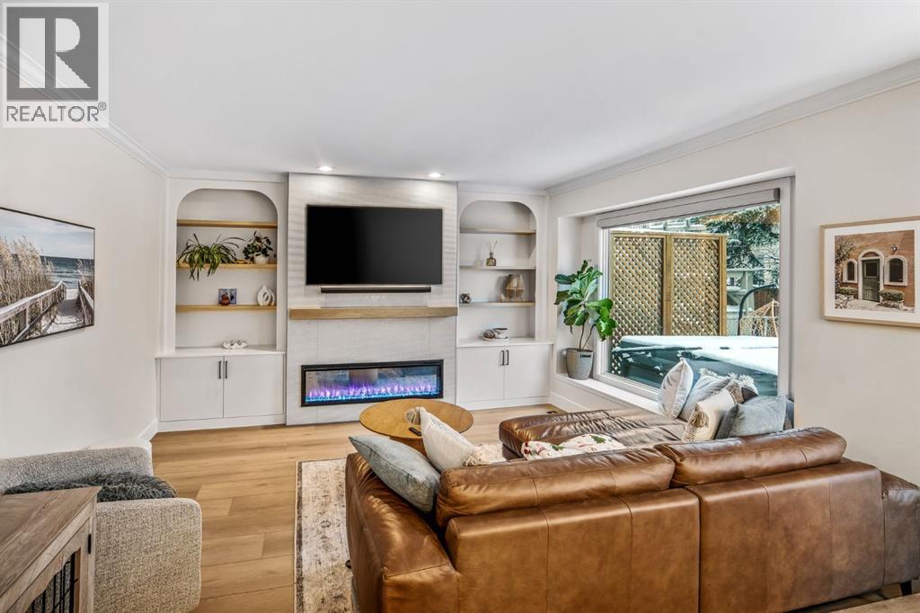 76 STRADBROOKE WAY SW - 19