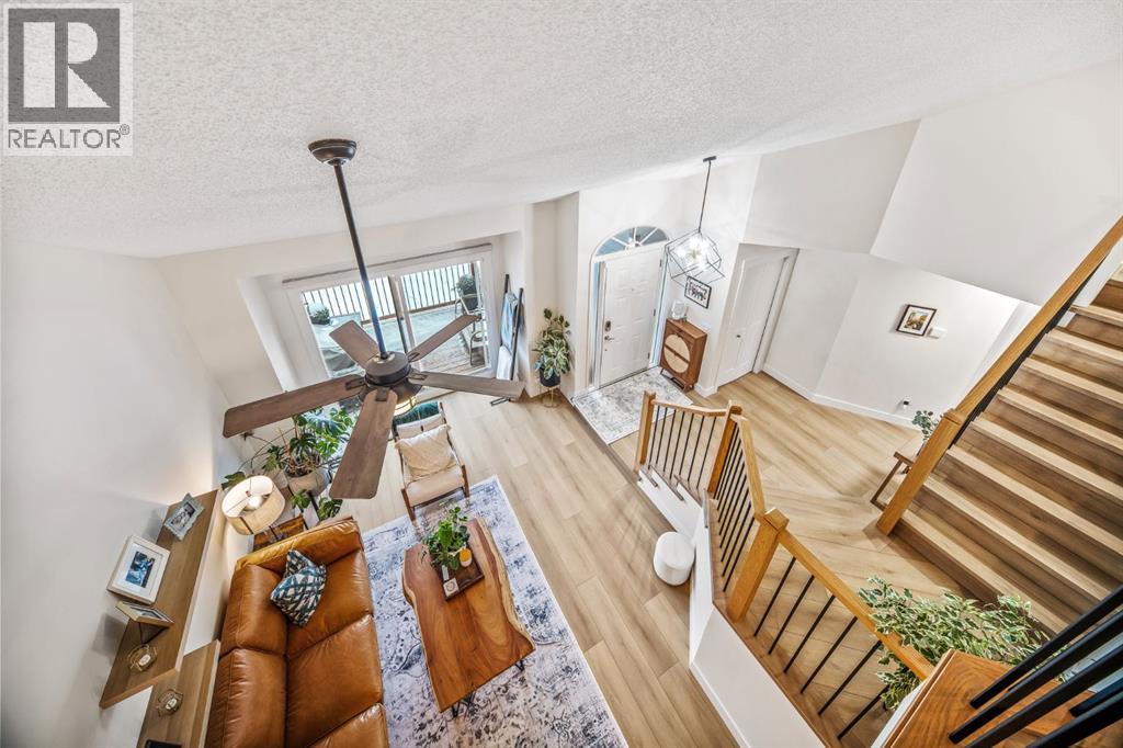 76 STRADBROOKE WAY SW - 27