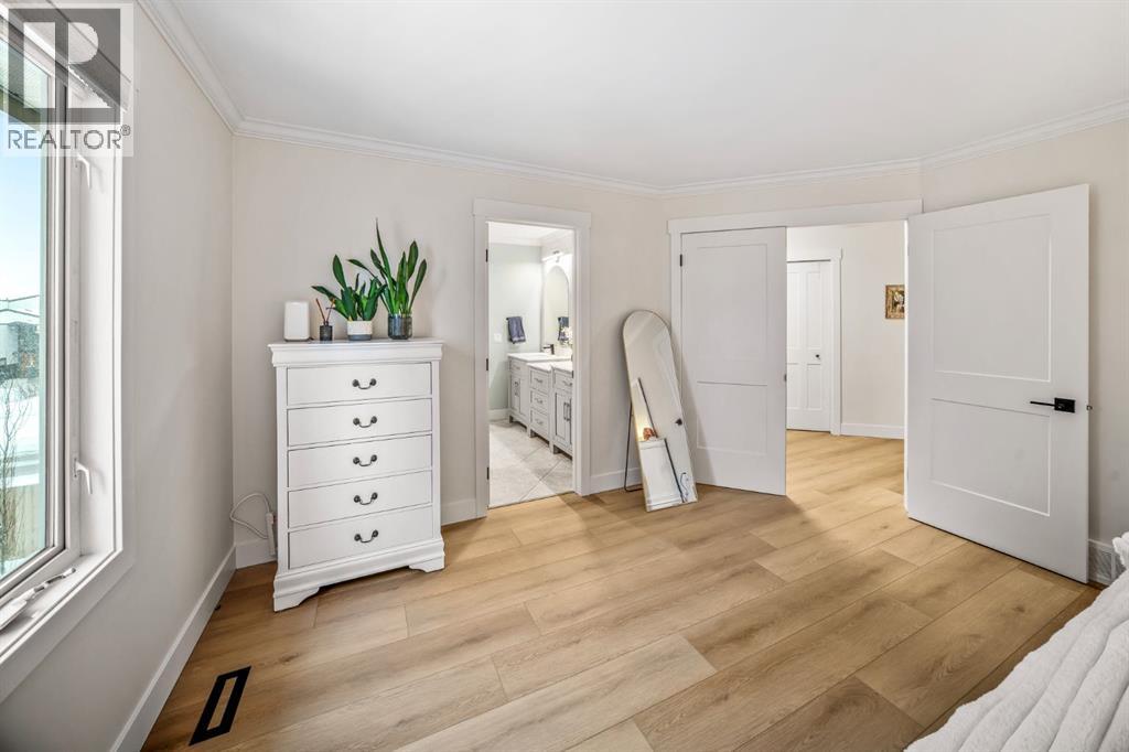 76 STRADBROOKE WAY SW - 31