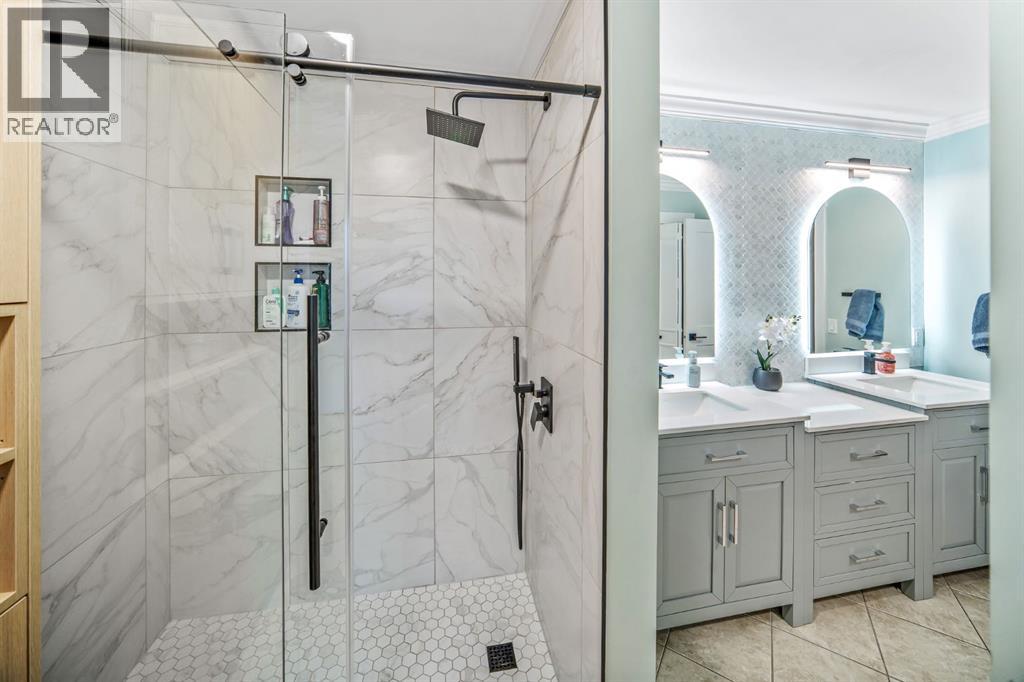 76 STRADBROOKE WAY SW - 33