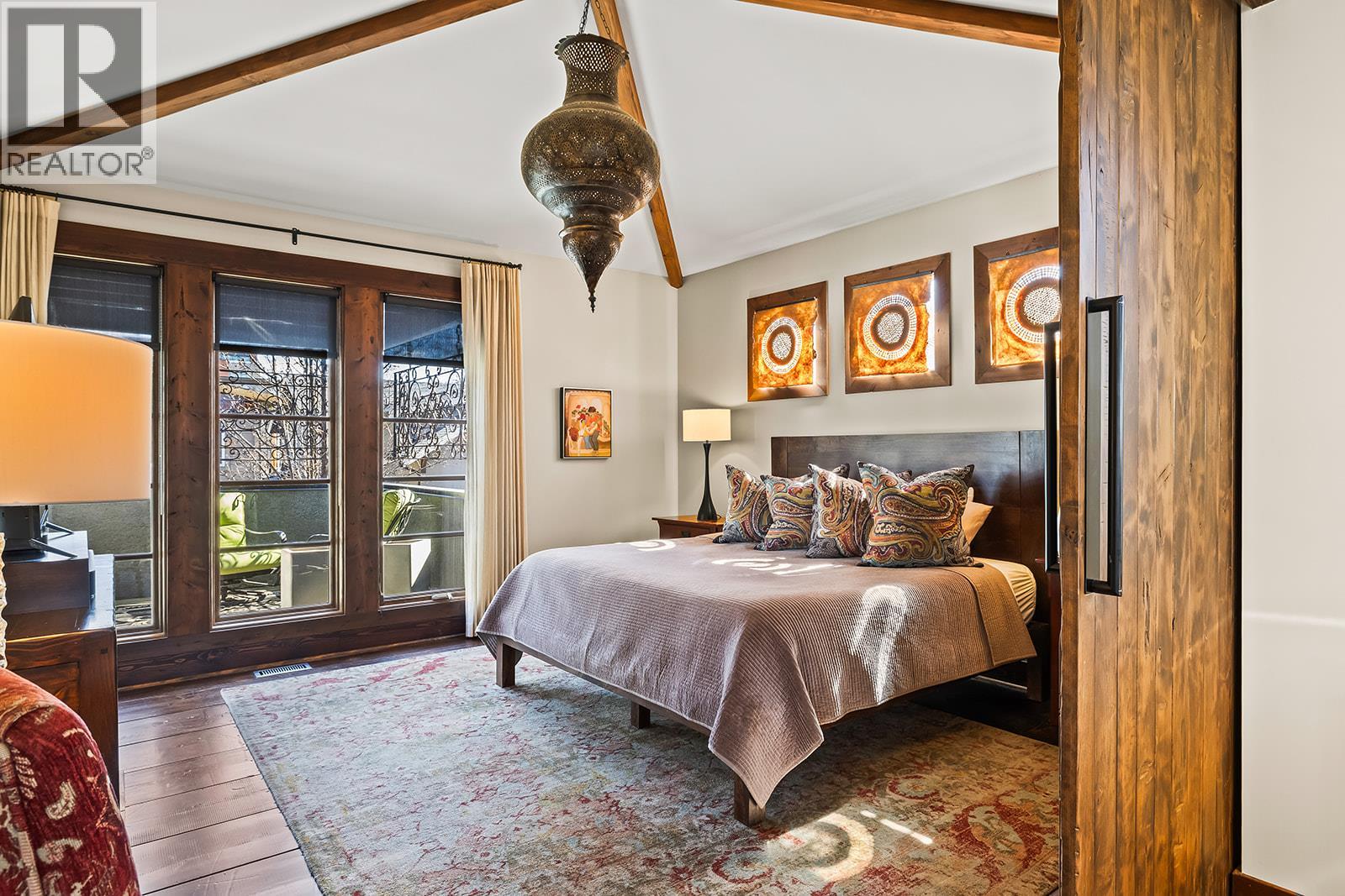 2673 Bath Street, Kelowna