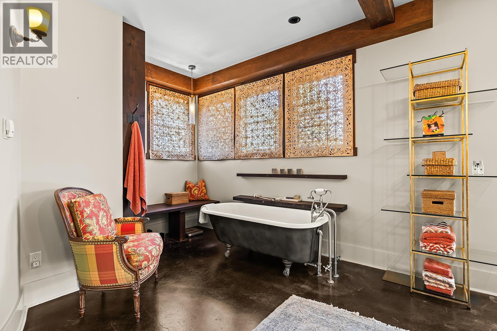 2673 Bath Street, Kelowna