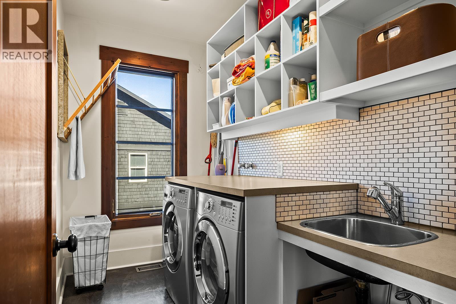 2673 Bath Street, Kelowna