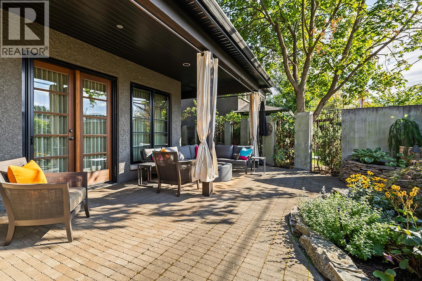 2673 Bath Street, Kelowna