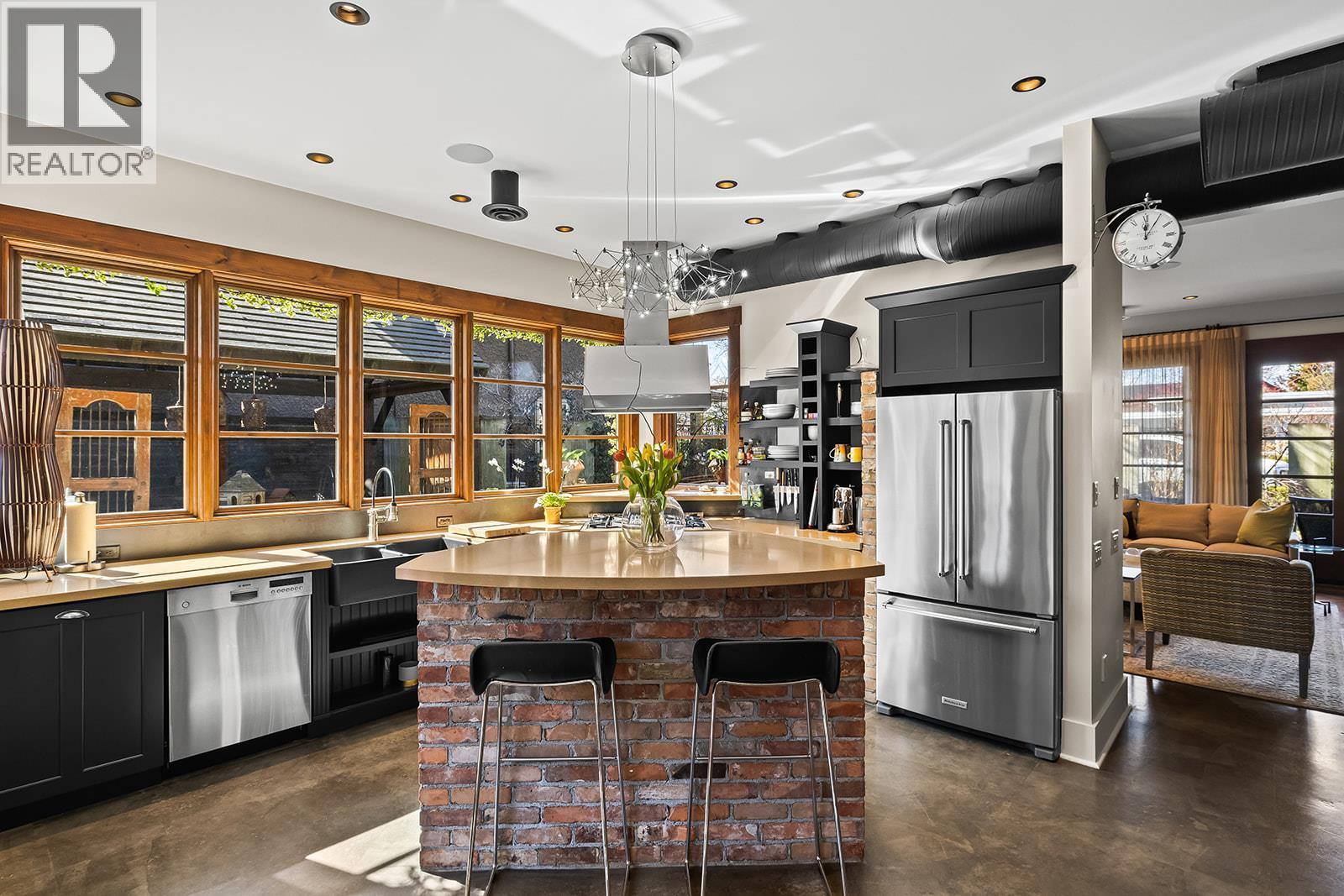 2673 Bath Street, Kelowna