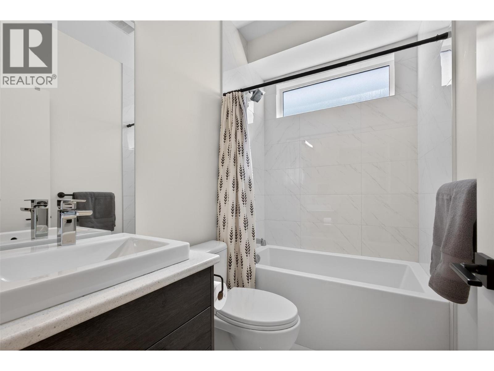 2008 Begbie Road, Kelowna