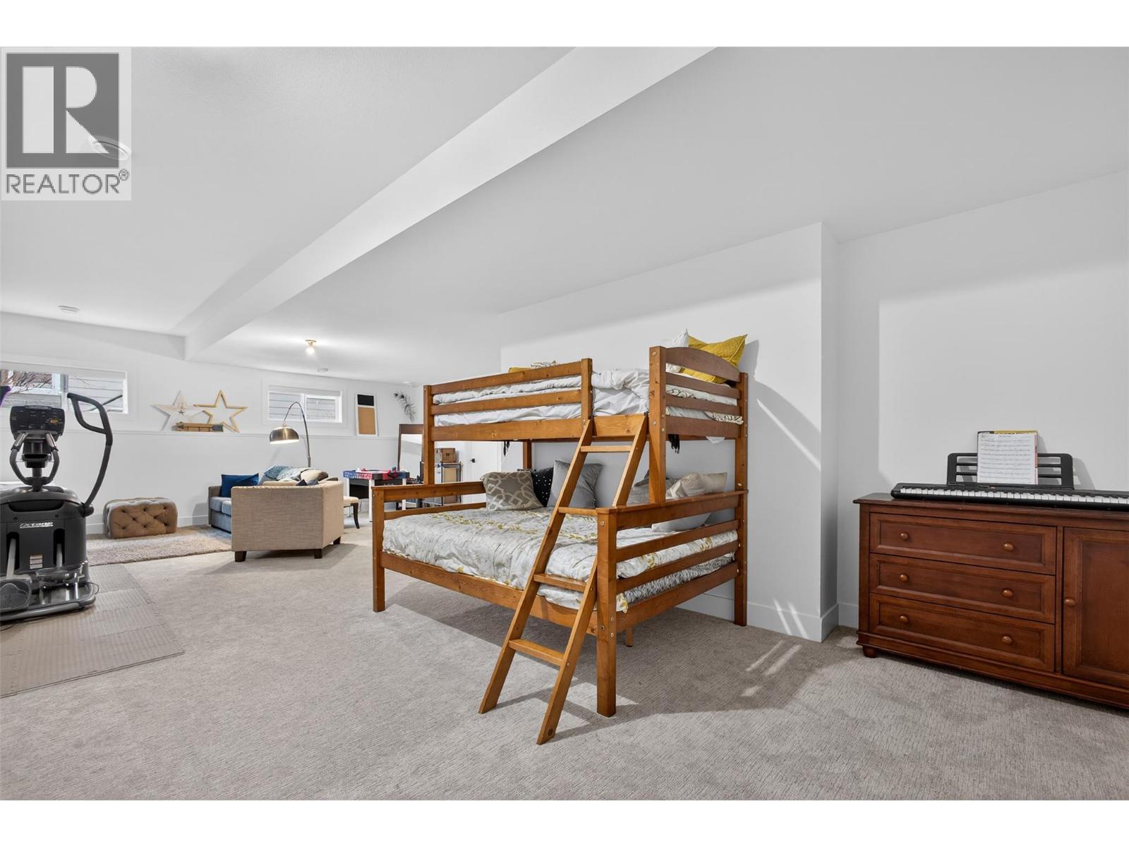 2008 Begbie Road, Kelowna