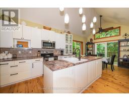 Kitchen - 1289 Delbrooke Road S, Lake Of Bays, ON P0H1H0 Photo 9