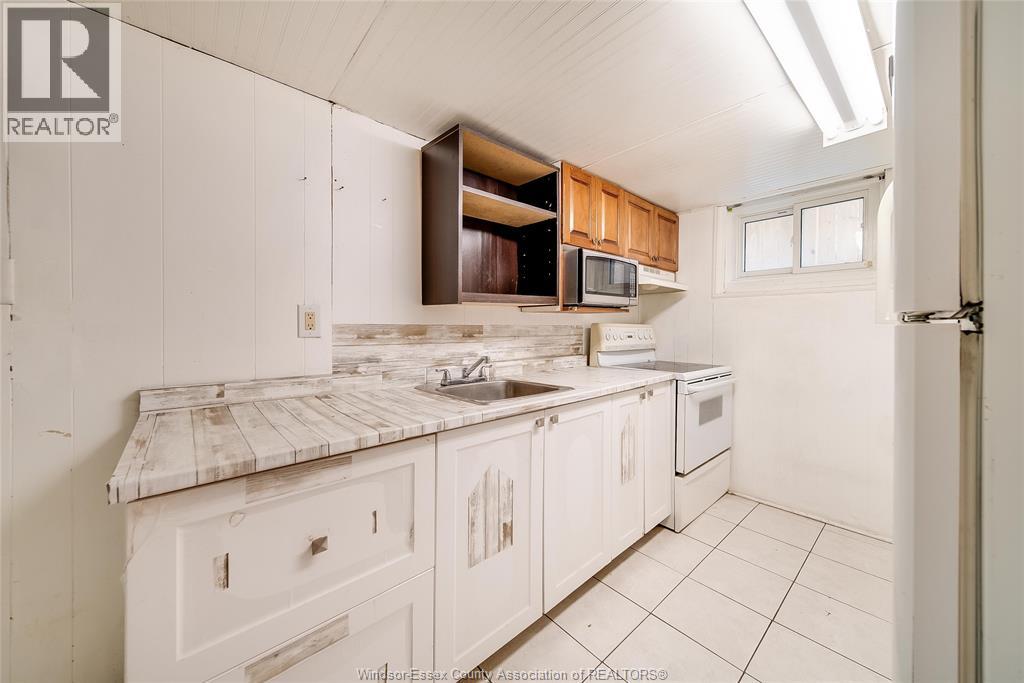 715 AYLMER AVENUE, Windsor, Ontario, N9A1V2 — Photo 34