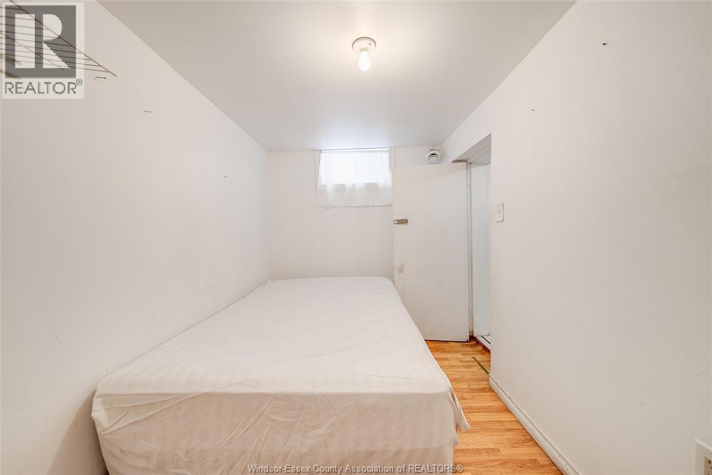 715 AYLMER AVENUE, Windsor, Ontario, N9A1V2 — Photo 36