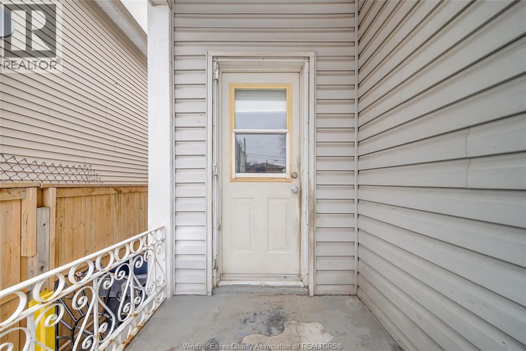 715 AYLMER AVENUE, Windsor, Ontario, N9A1V2 — Photo 42