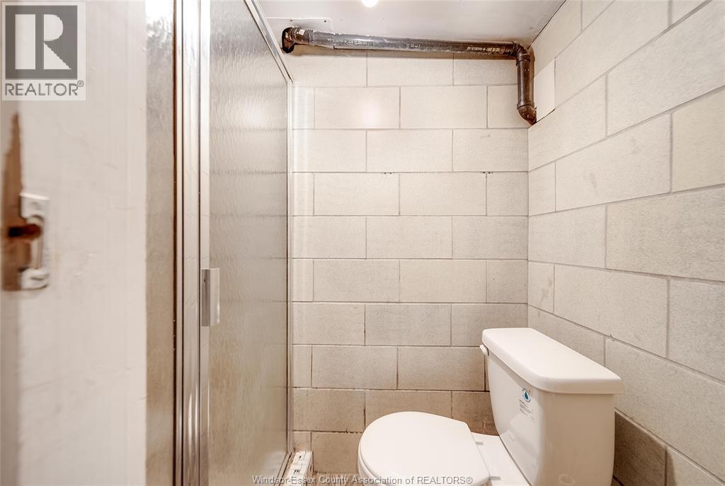 715 AYLMER AVENUE, Windsor, Ontario, N9A1V2 — Photo 40