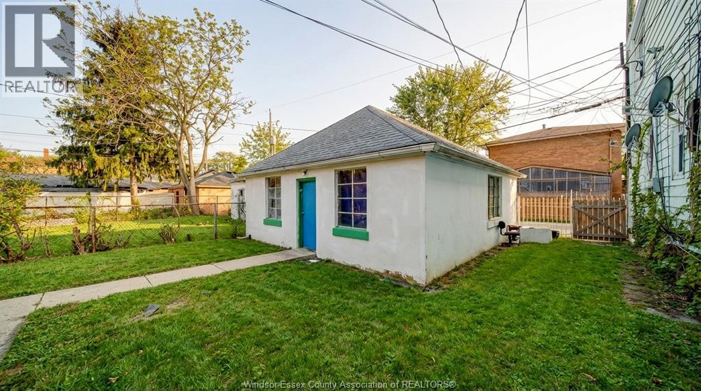 715 AYLMER AVENUE, Windsor, Ontario, N9A1V2 — Photo 44