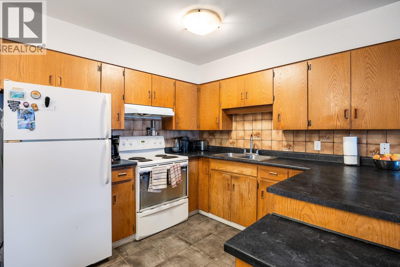 15085 Sheldon Road, Lake Country