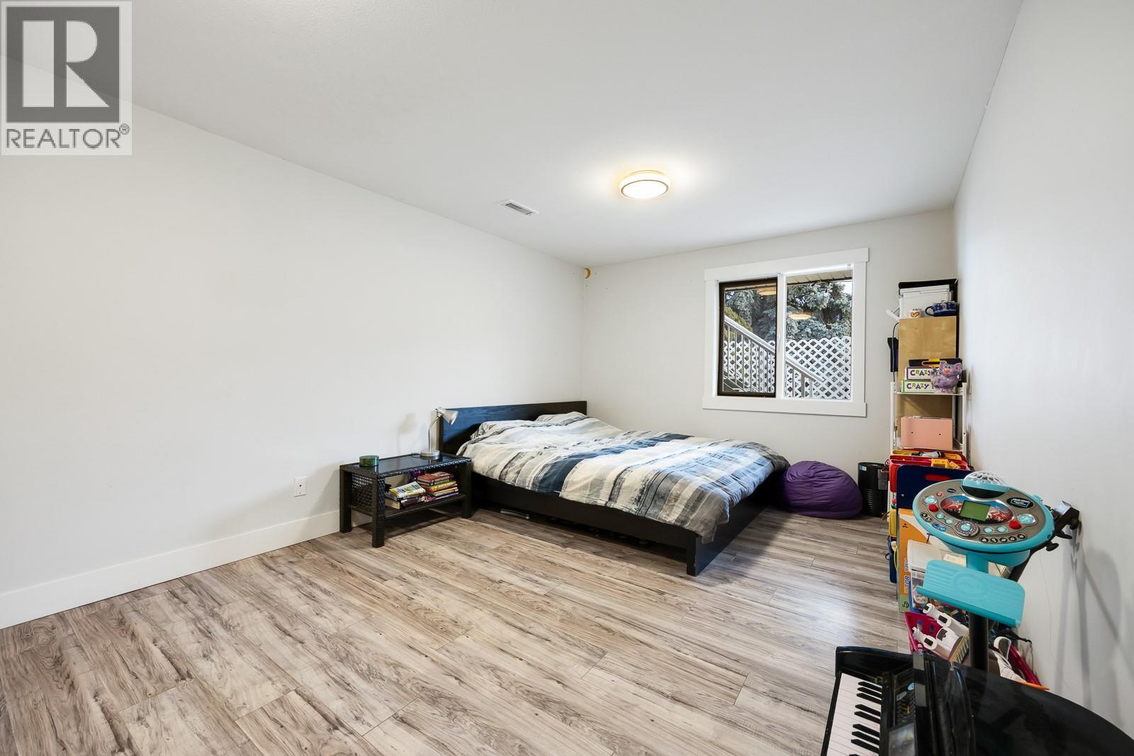 15085 Sheldon Road, Lake Country