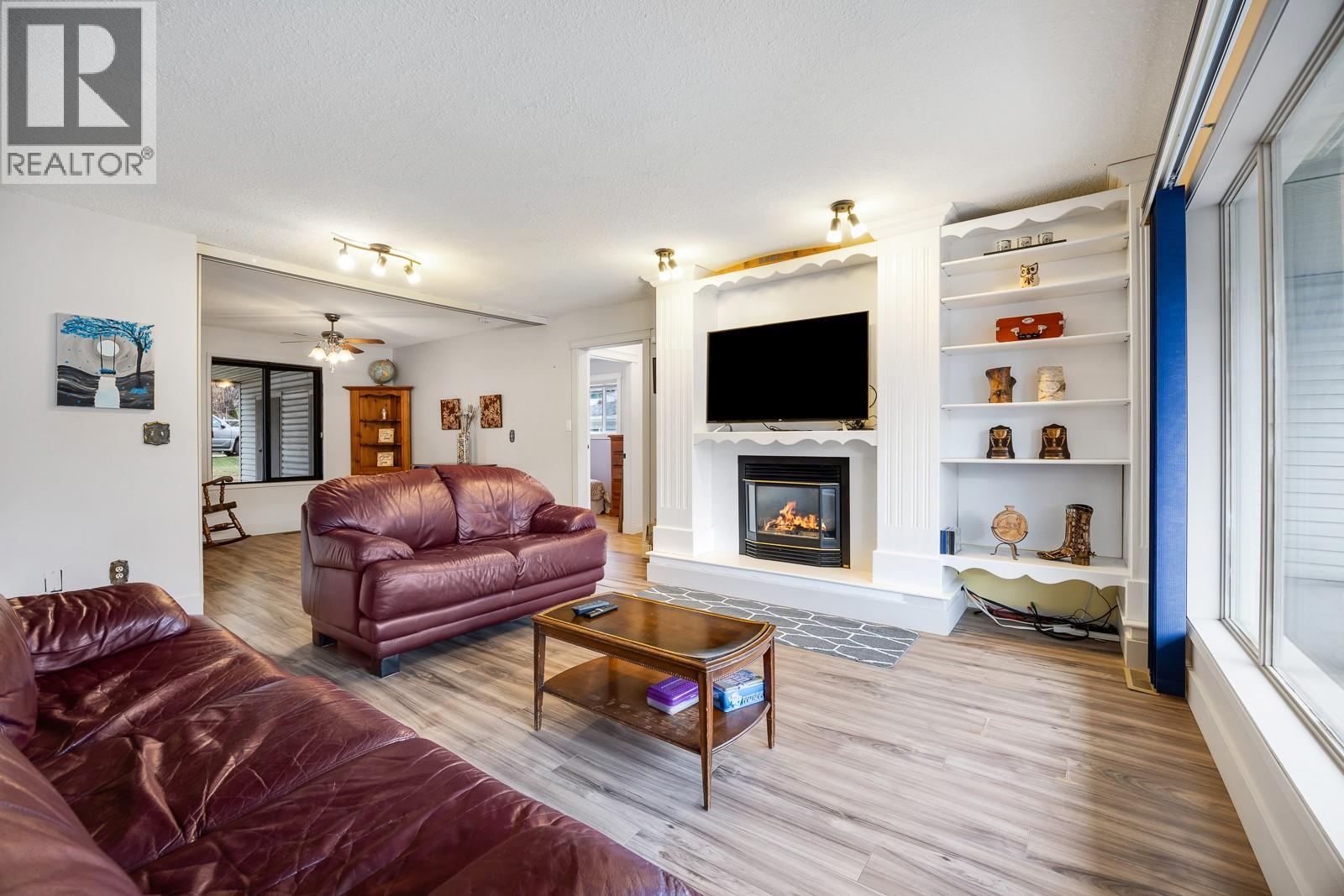 15085 Sheldon Road, Lake Country