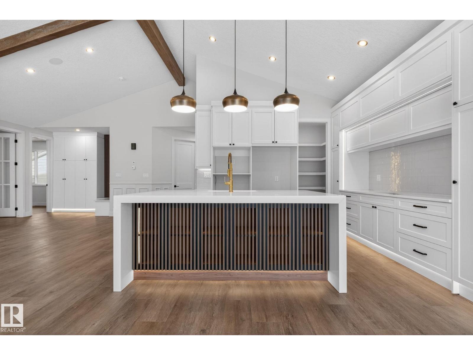 1129 GYRFALCON CR NW, Edmonton