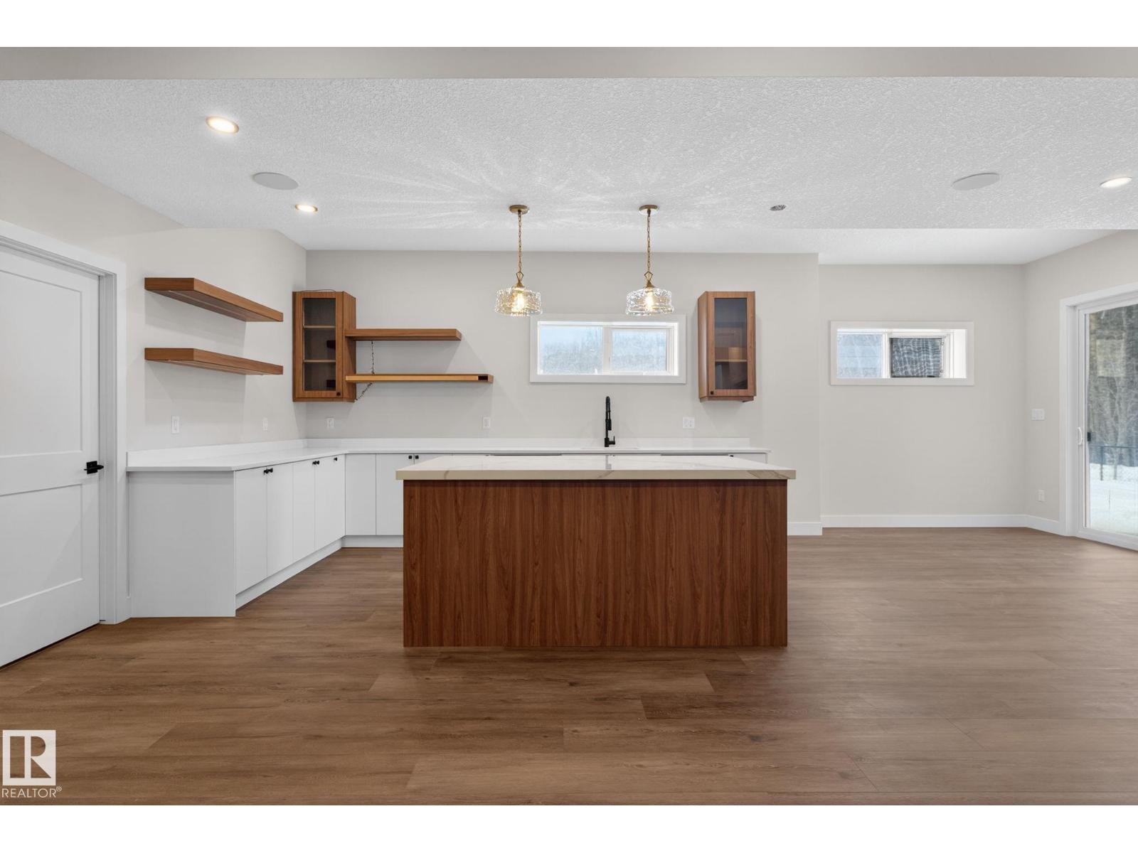 1129 GYRFALCON CR NW, Edmonton