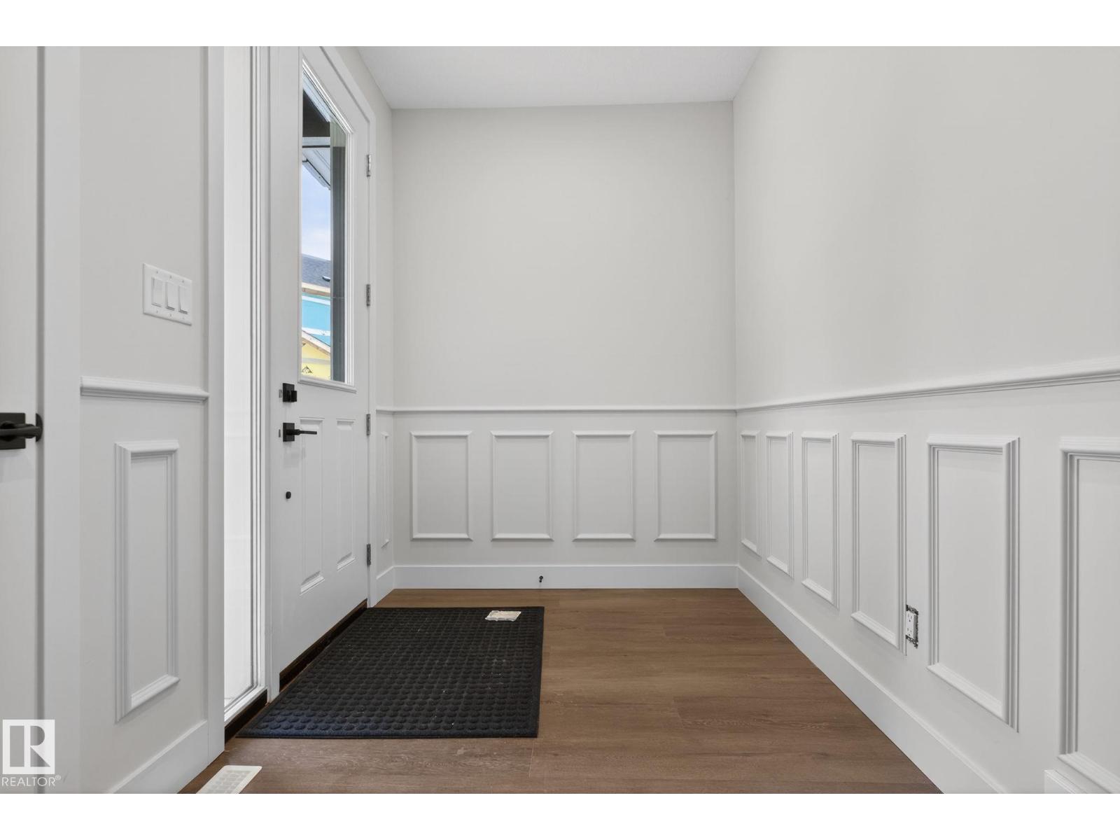 1129 GYRFALCON CR NW, Edmonton