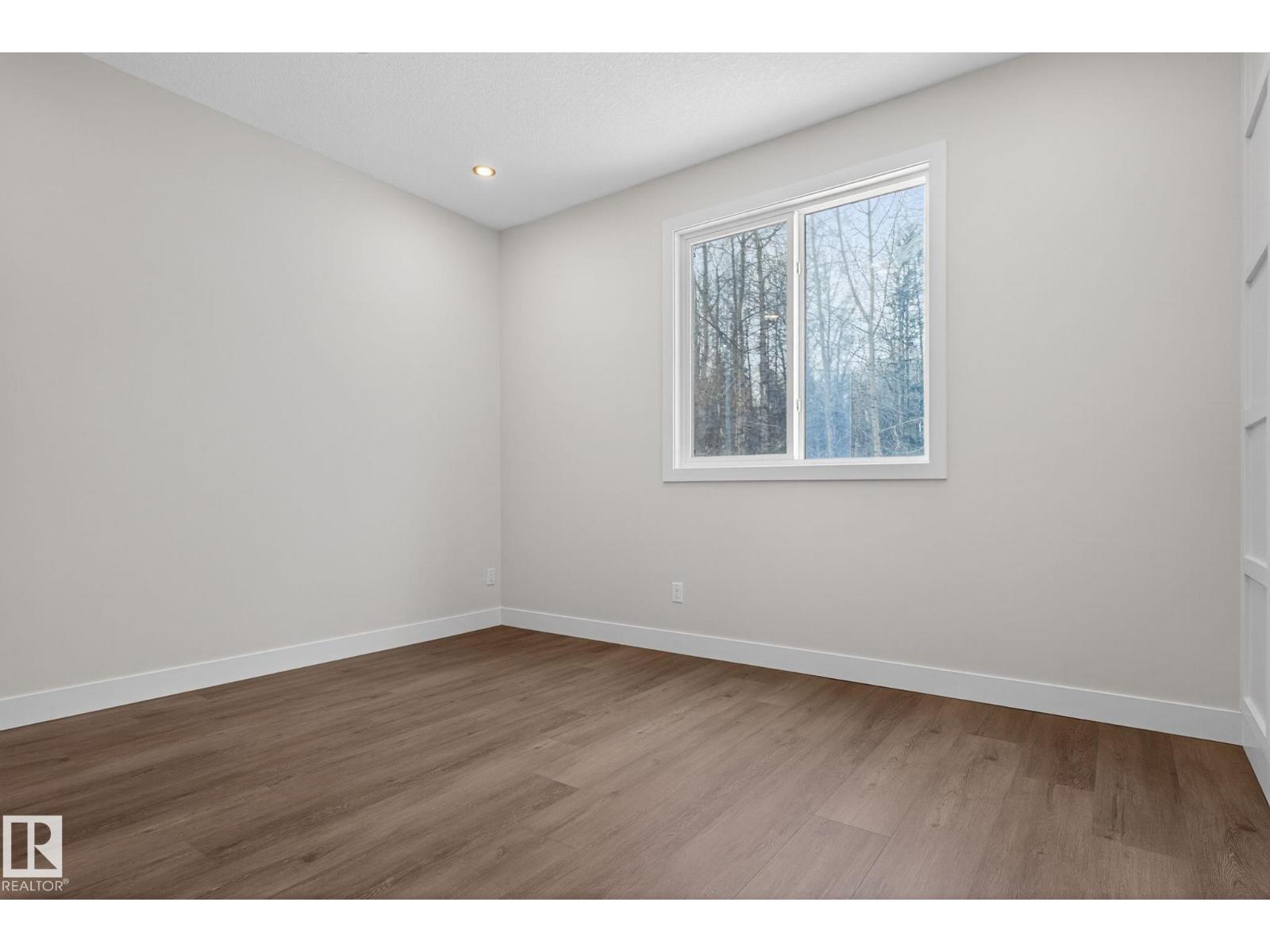 1129 GYRFALCON CR NW, Edmonton