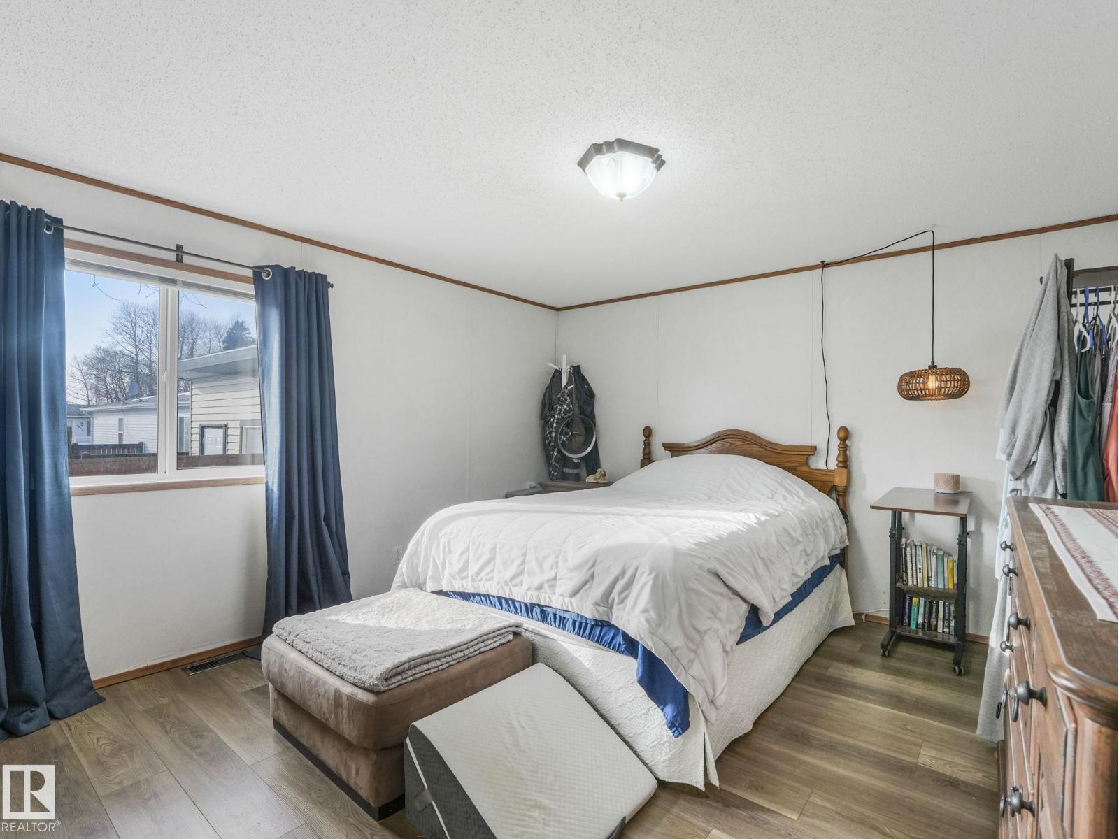 2857 Lakeside CL NW, Edmonton