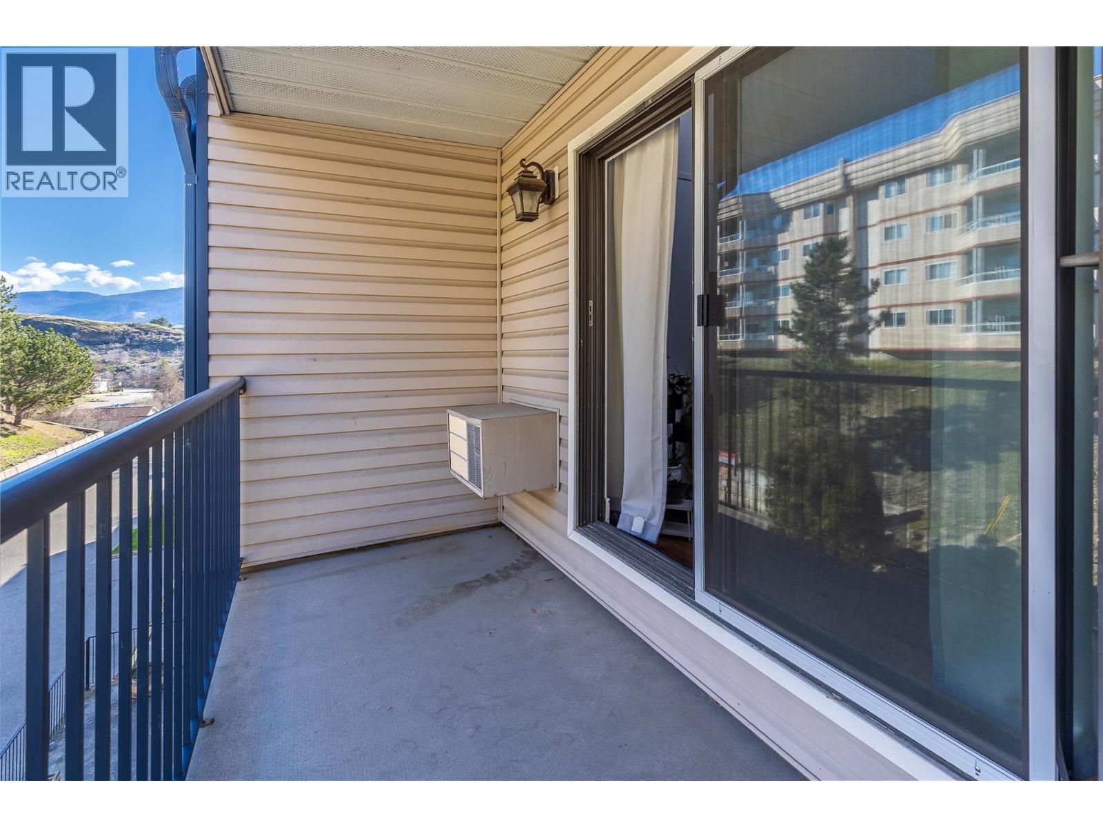 #519 3901 32 AVENUE - 19