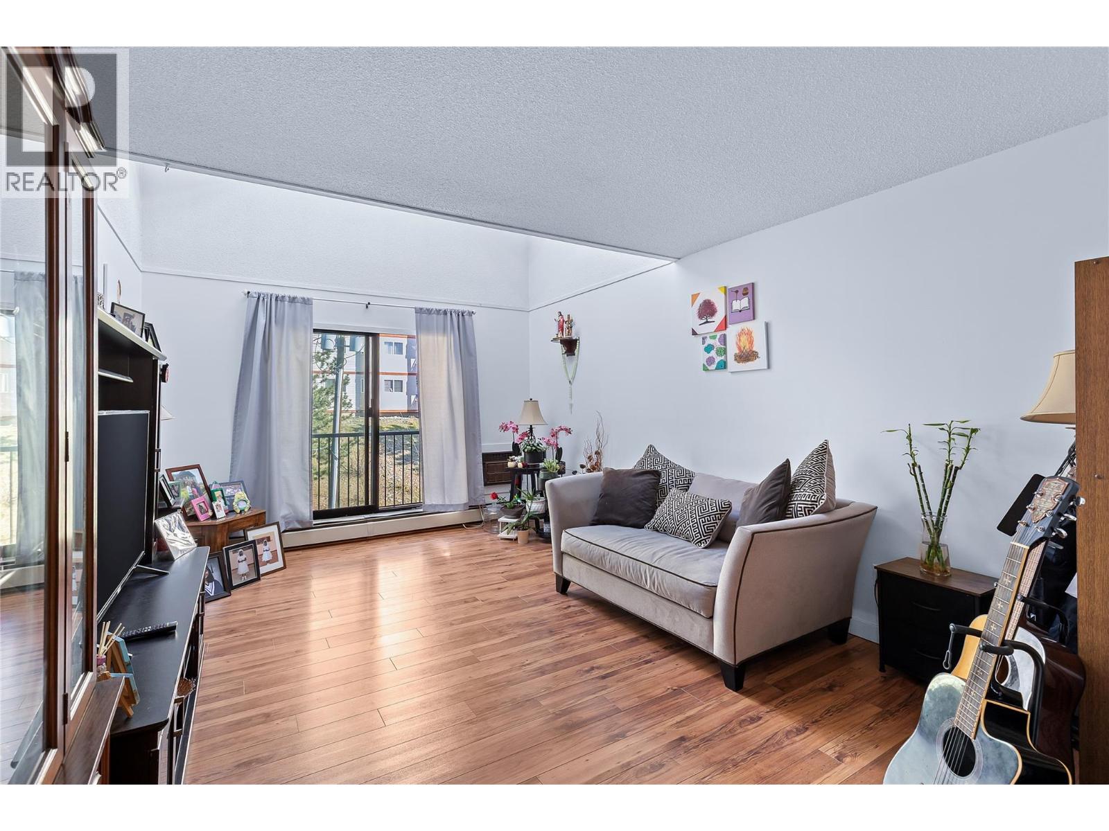 #519 3901 32 AVENUE - 13