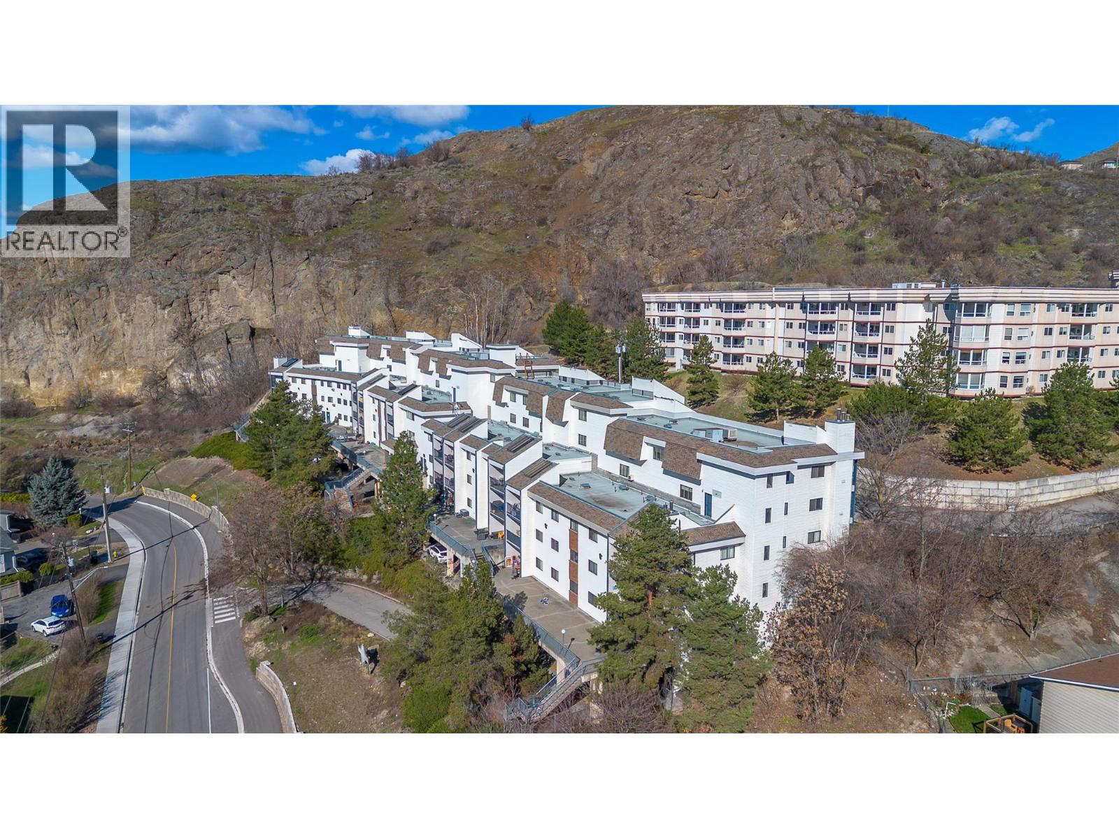 #519 3901 32 Avenue - 3
