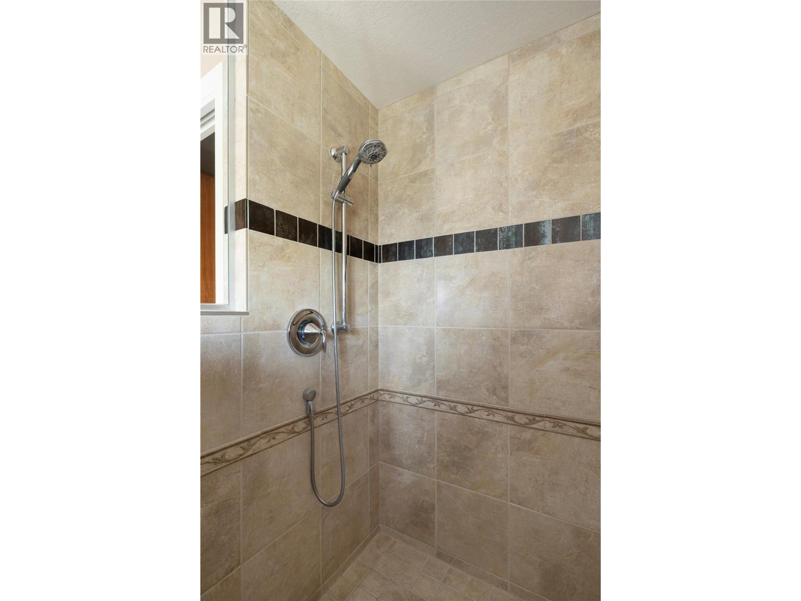 212 Harvest Court, Vernon