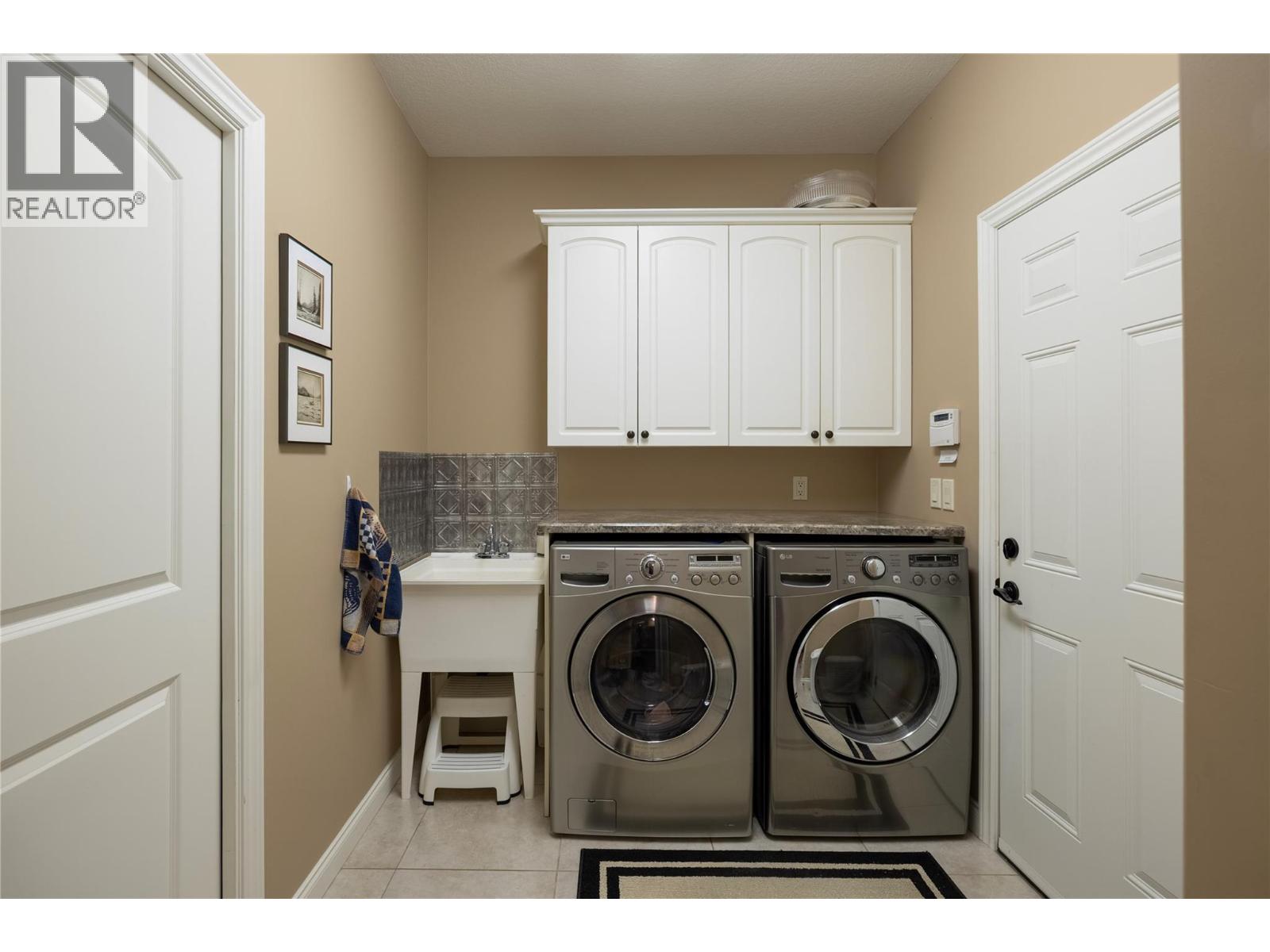 212 Harvest Court, Vernon